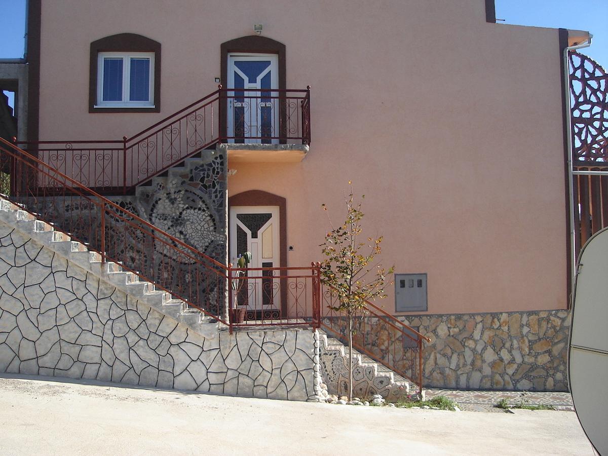 Katarina Apartments And Rooms Sibinj Krmpotski Ngoại thất bức ảnh